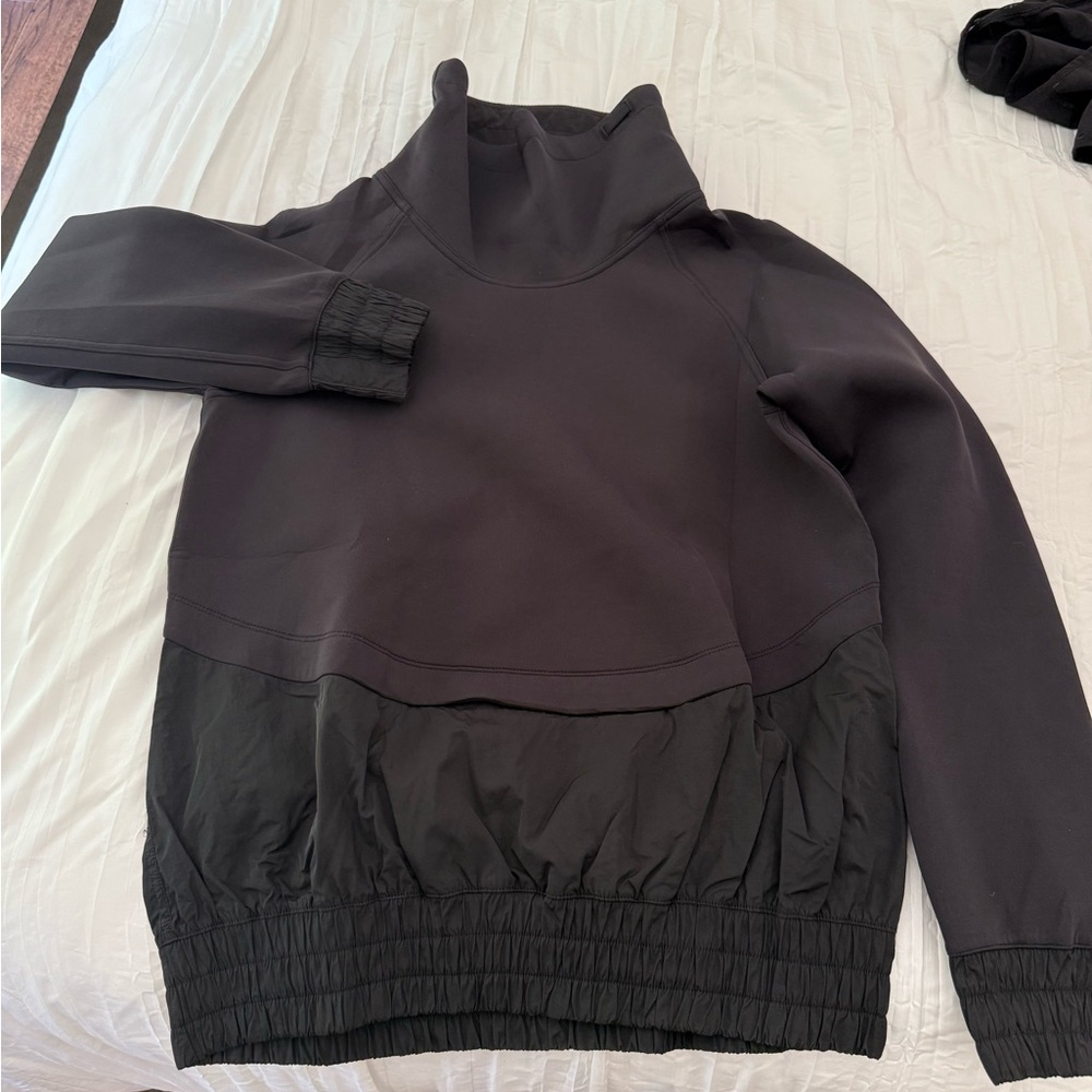 Women’s lululemon High-Neck Pullover